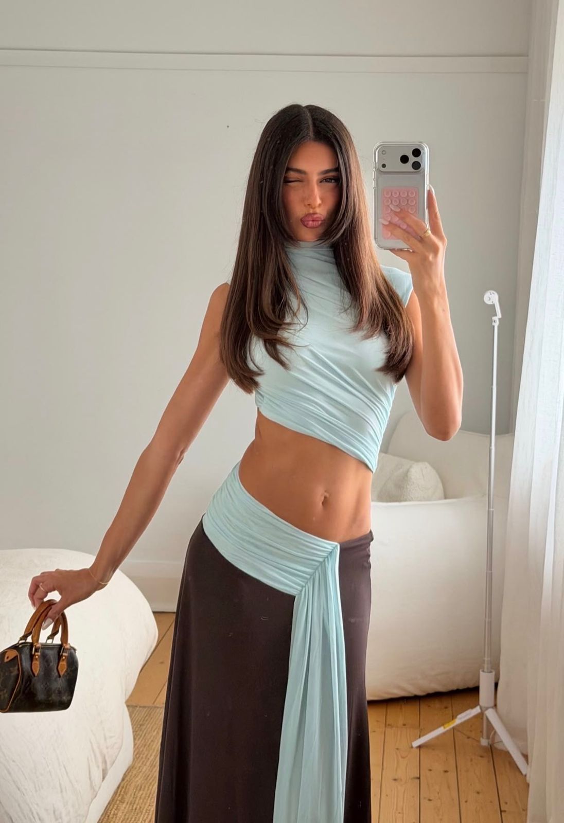 SET ROSA